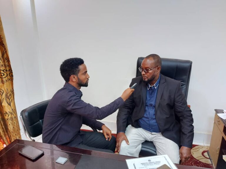 Wasiirka Beeraha iyo Waraabka Jubbaland oo ka warbixiyay muhiimada ay leedahay Tabacashada beeraha