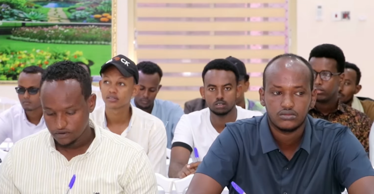 Ururada bulshada rayidka Jubbaland oo loo qabtay tababar la xiriira kordhinta dakhliga gudaha