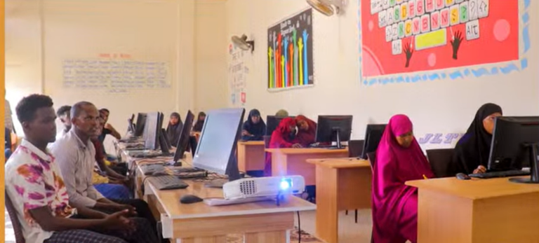 Xarunta farsamada gacanta KTI oo dhalinyarada lagu baro xirfado kala duwan