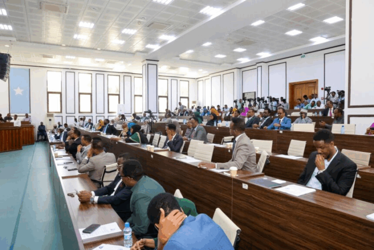 Golaha shacabka oo ansixiyey hindise sharciyeedka Barakacayaasha
