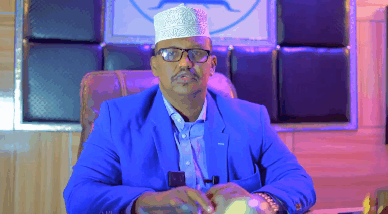 Maamuulka Dowladda Hoose ee Degmada Kismaayo oo Kawarbixiyay Qorshaha uga degsan Hormarka Magaalada.