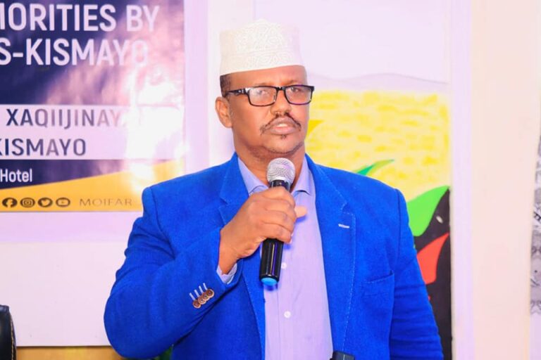 Maamulka Degmada Kismaayo oo bulshada ugu baaqay ilaalinta hantida danta Guud