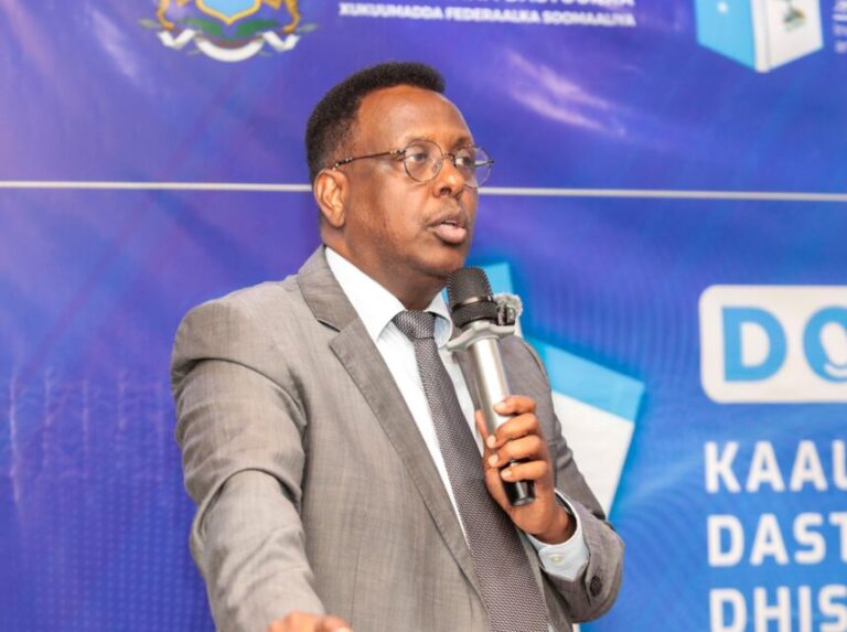 Kulan ku saabsan dhamaystirka dastuurka iyo dhismaha garsoor madax bannaan oo muqdisho lagu qabtay