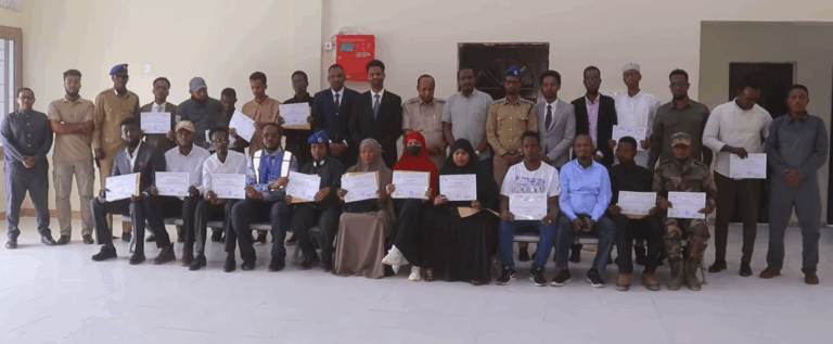 Qaar kamid ah Hawl-wadeenada Garoonka Diyaaradaha Magaalada kismaayo oo tababar loo soo xiray